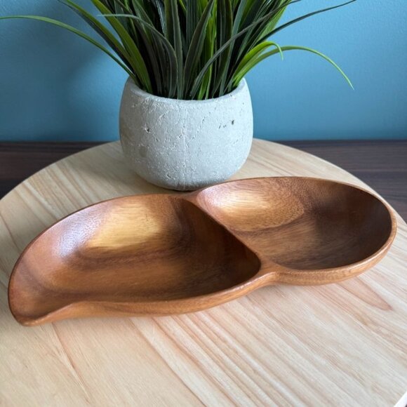 Handcrafted Monkey Pod Wood divided Serving Dish - Picture 1 of 13